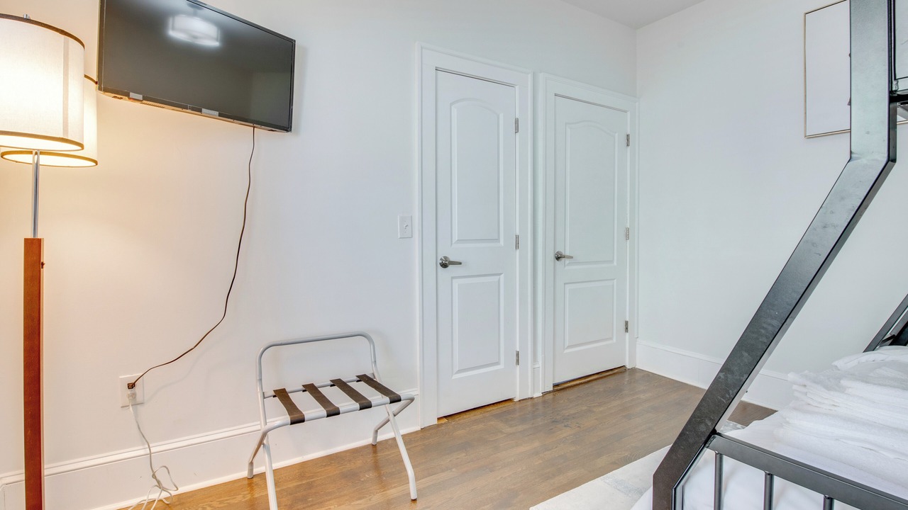 Photo of Bedroom in West End