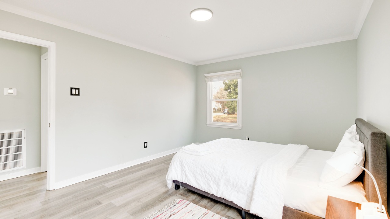 Photo of Bedroom in Highland Springs