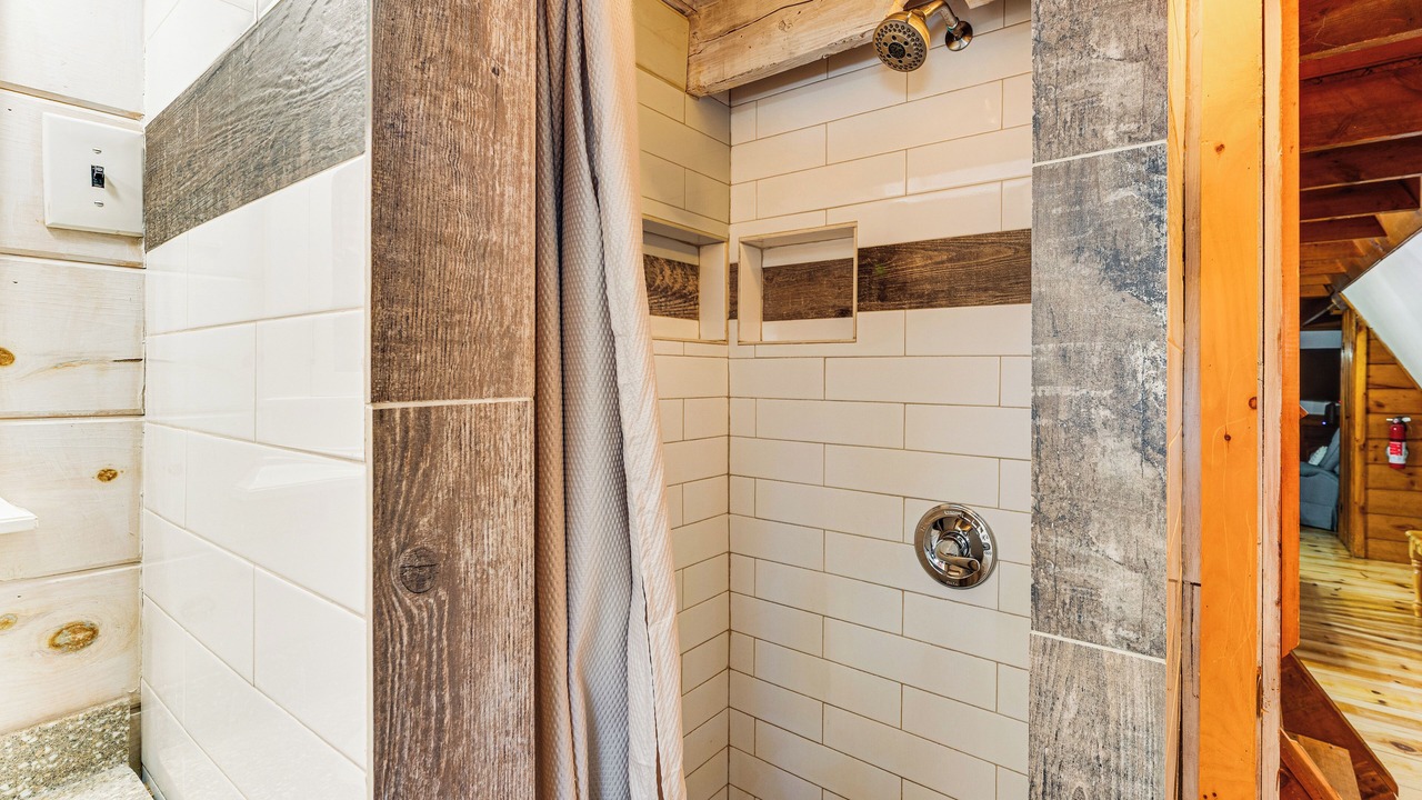 Photo of Bathroom in Center Conway