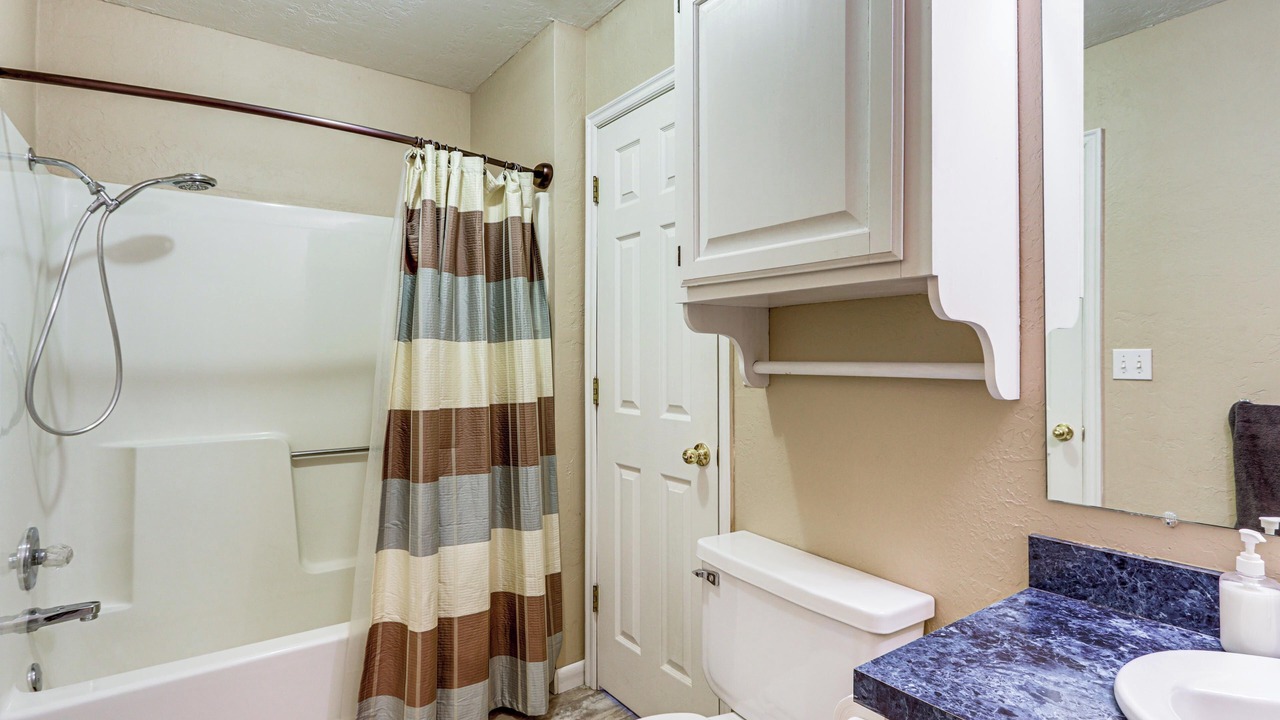 Photo of Bathroom in Grove