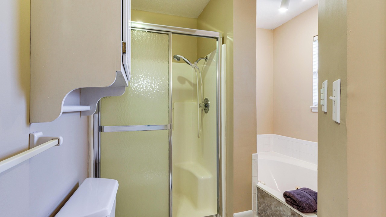 Photo of Bathroom in Grove