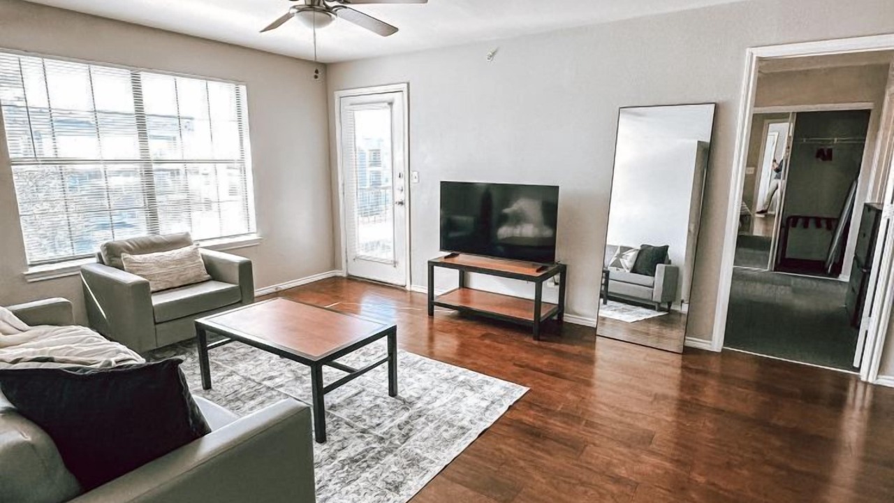 Photo of Livingroom in Denton