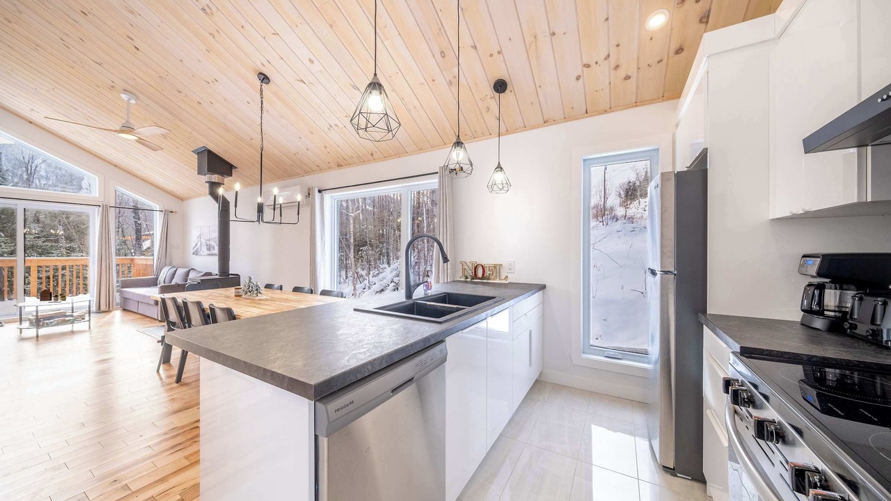 Photo of Kitchen in Saint-Philemon