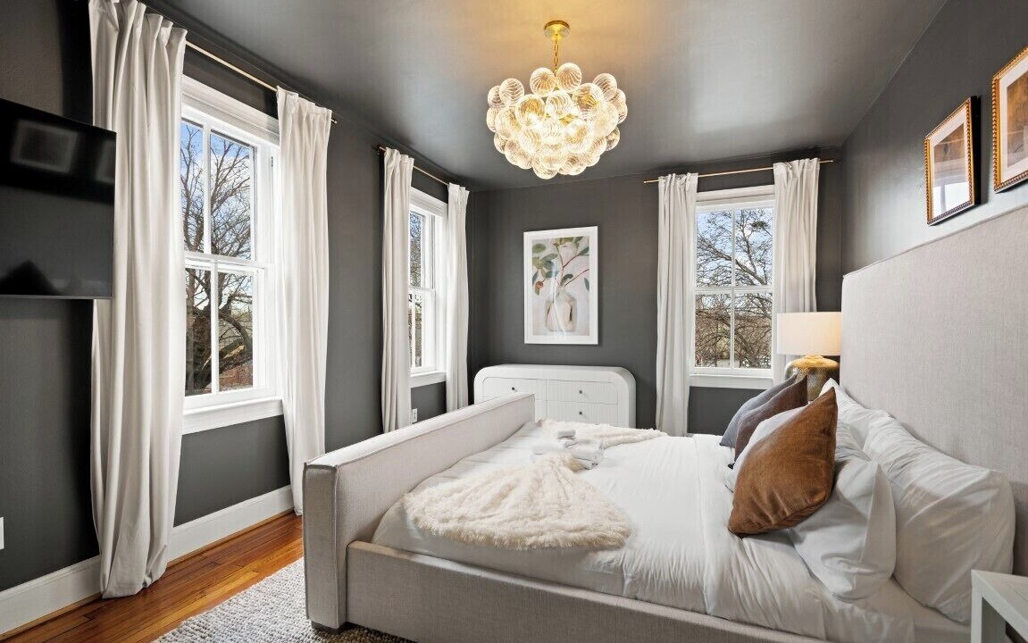 Photo of Bedroom in Old Town West