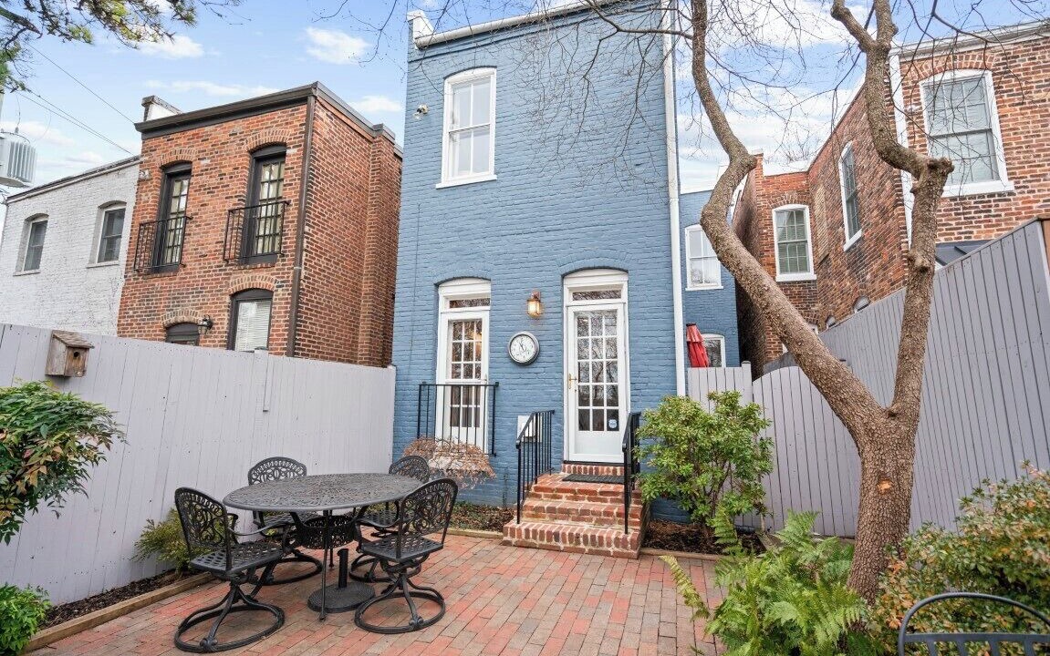 Photo of Outdoor in Old Town West