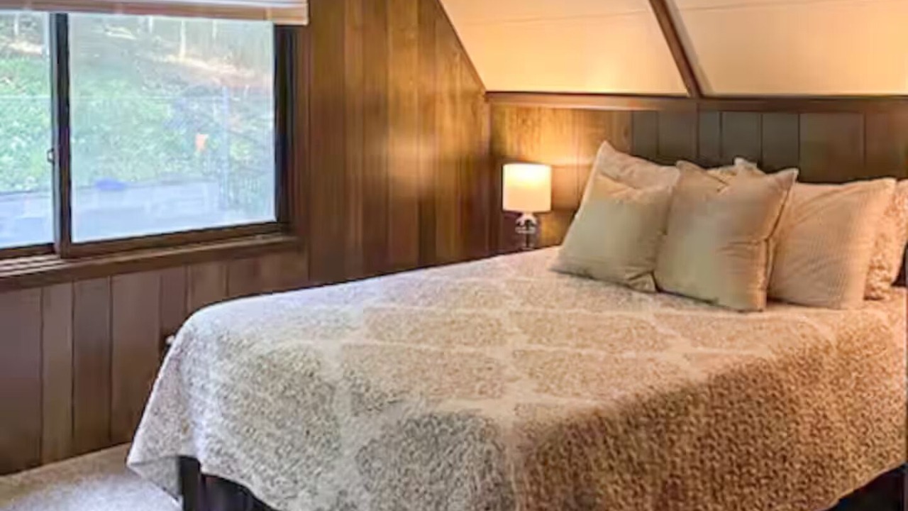 Photo of Bedroom in West Salem