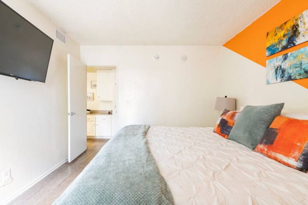 Photo of Bedroom in Thousand Oaks