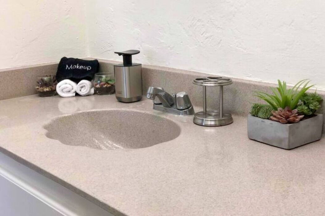 Photo of Bathroom in Thousand Oaks
