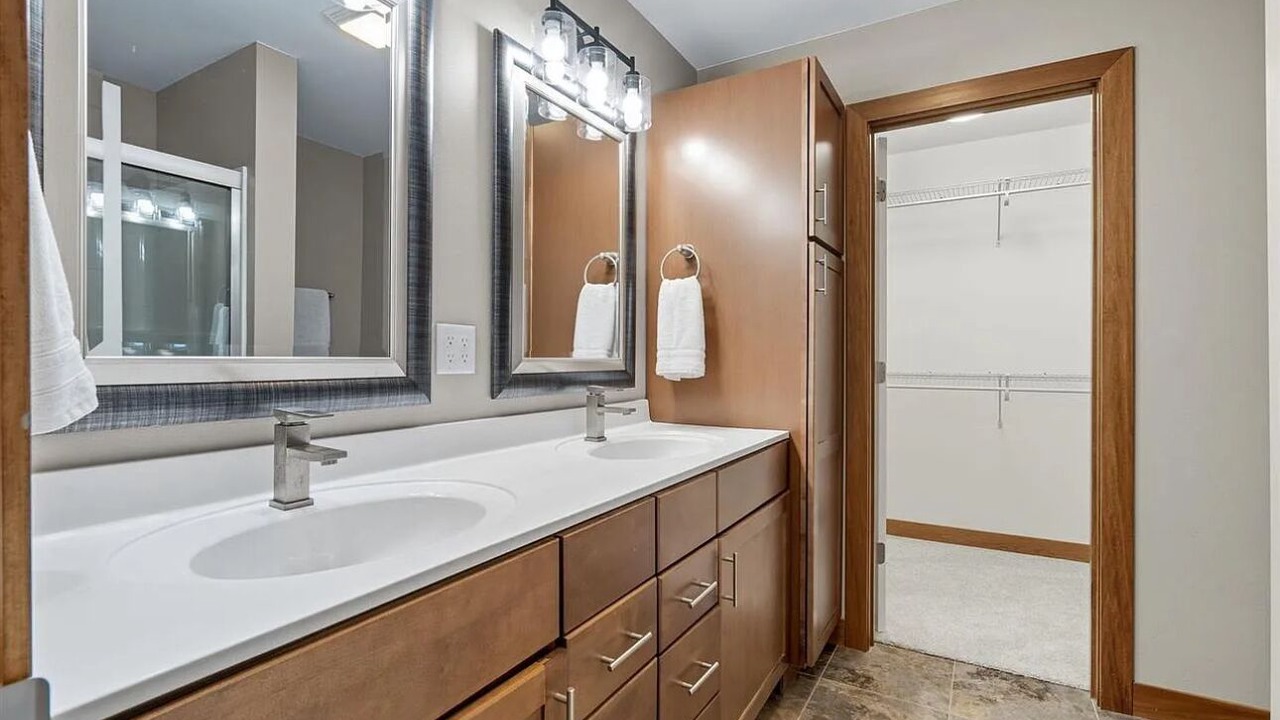 Photo of Bathroom in Mann