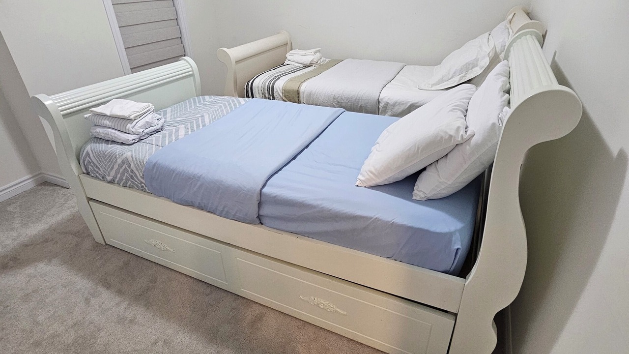 Photo of Bedroom in Wasaga Beach