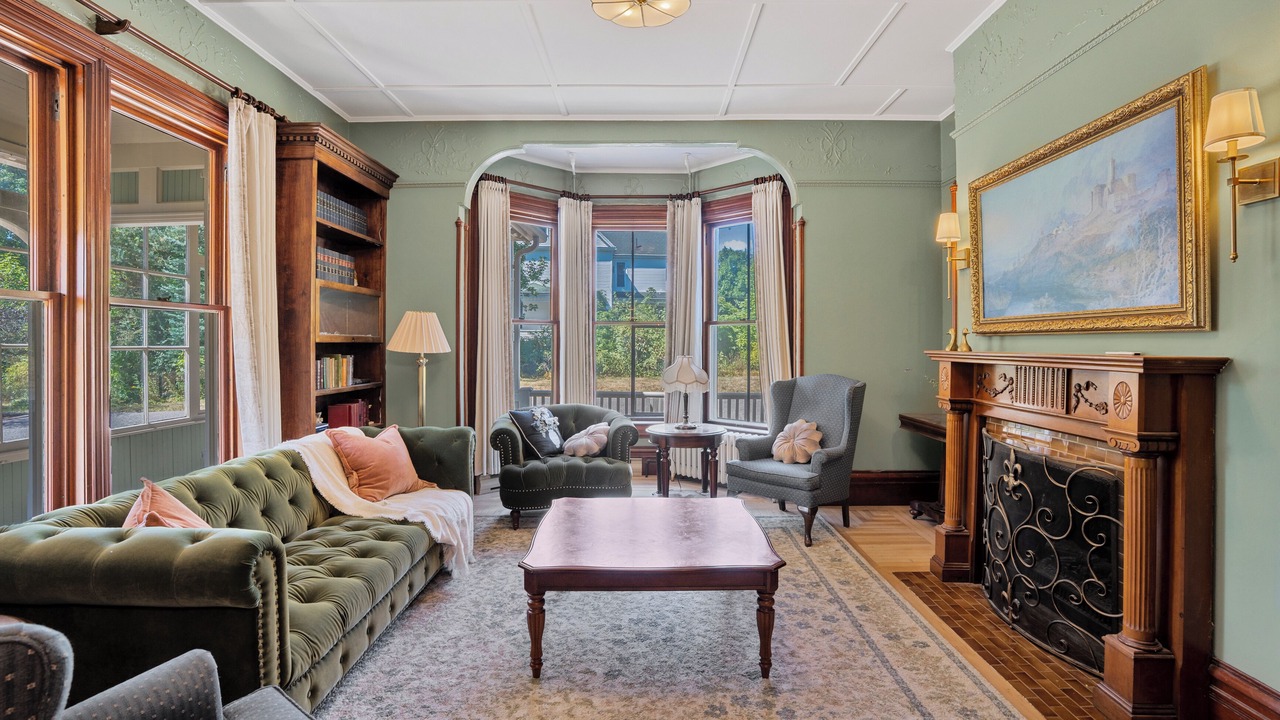 Photo of Livingroom in Wolfville