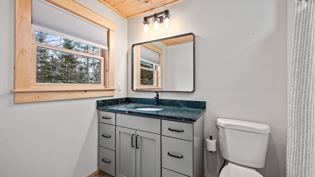 Photo of Bathroom in Rangeley Plantation