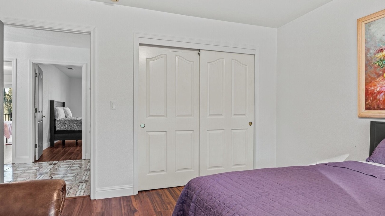 Photo of Bedroom in Arden-Arcade