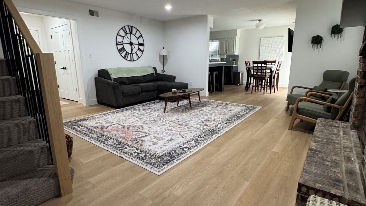 Photo of Livingroom in Grandview