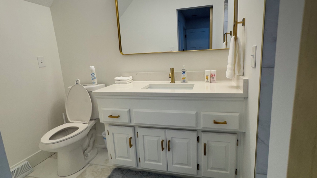 Photo of Bathroom in Grandview