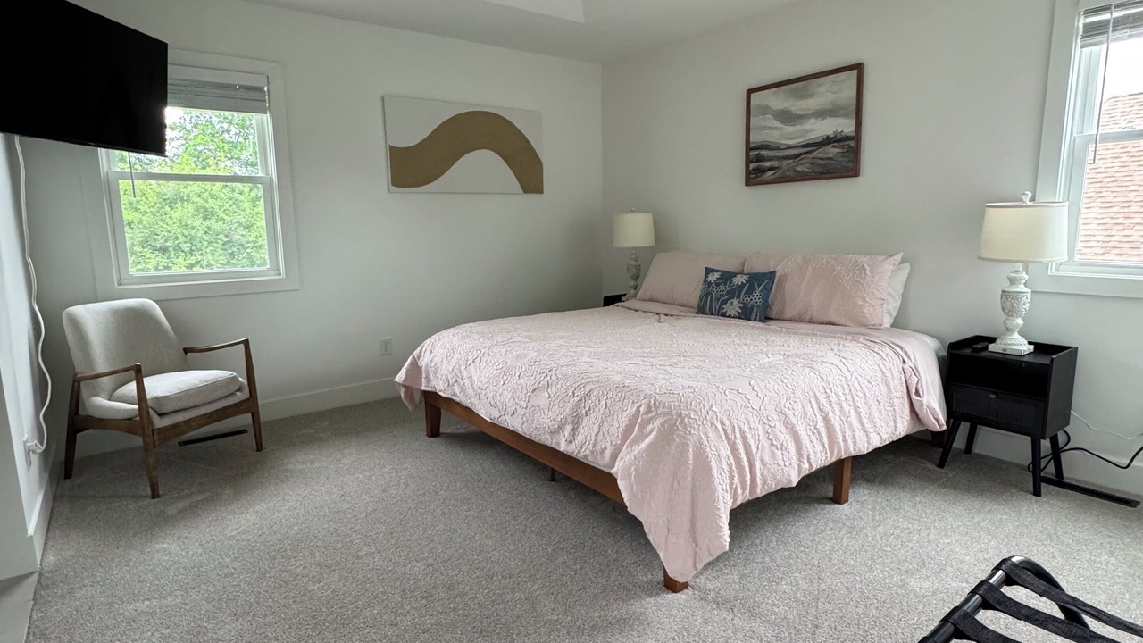 Photo of Bedroom in Grandview