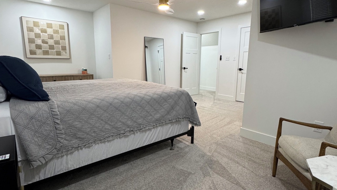 Photo of Bedroom in Grandview