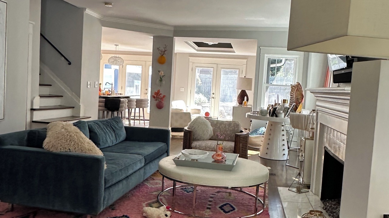 Photo of Livingroom in Wornall Homestead
