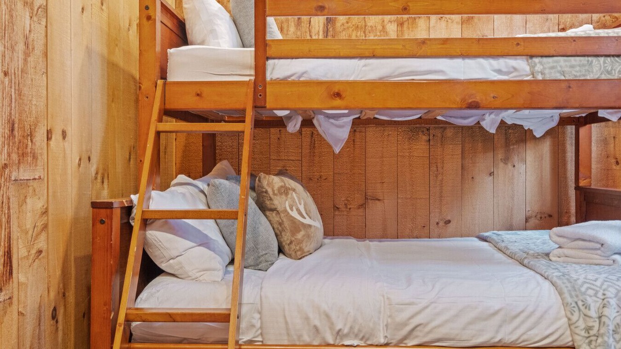 Photo of Bedroom in Jamaica