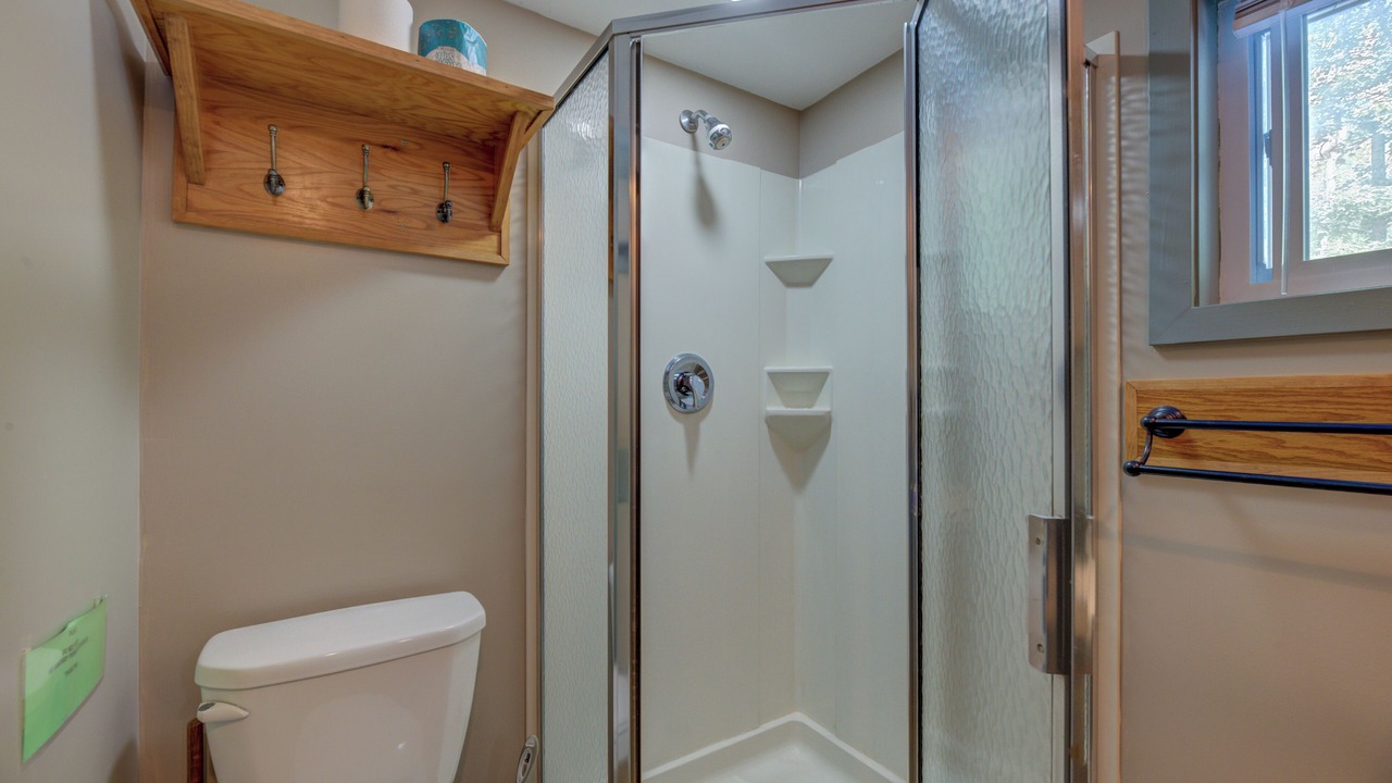 Photo of Bathroom in Mayfield