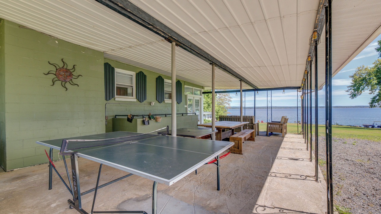 Photo of Outdoor in Mayfield