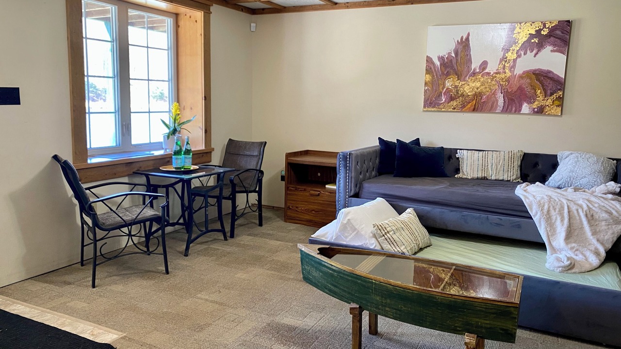 Photo of Livingroom in Minden Hills