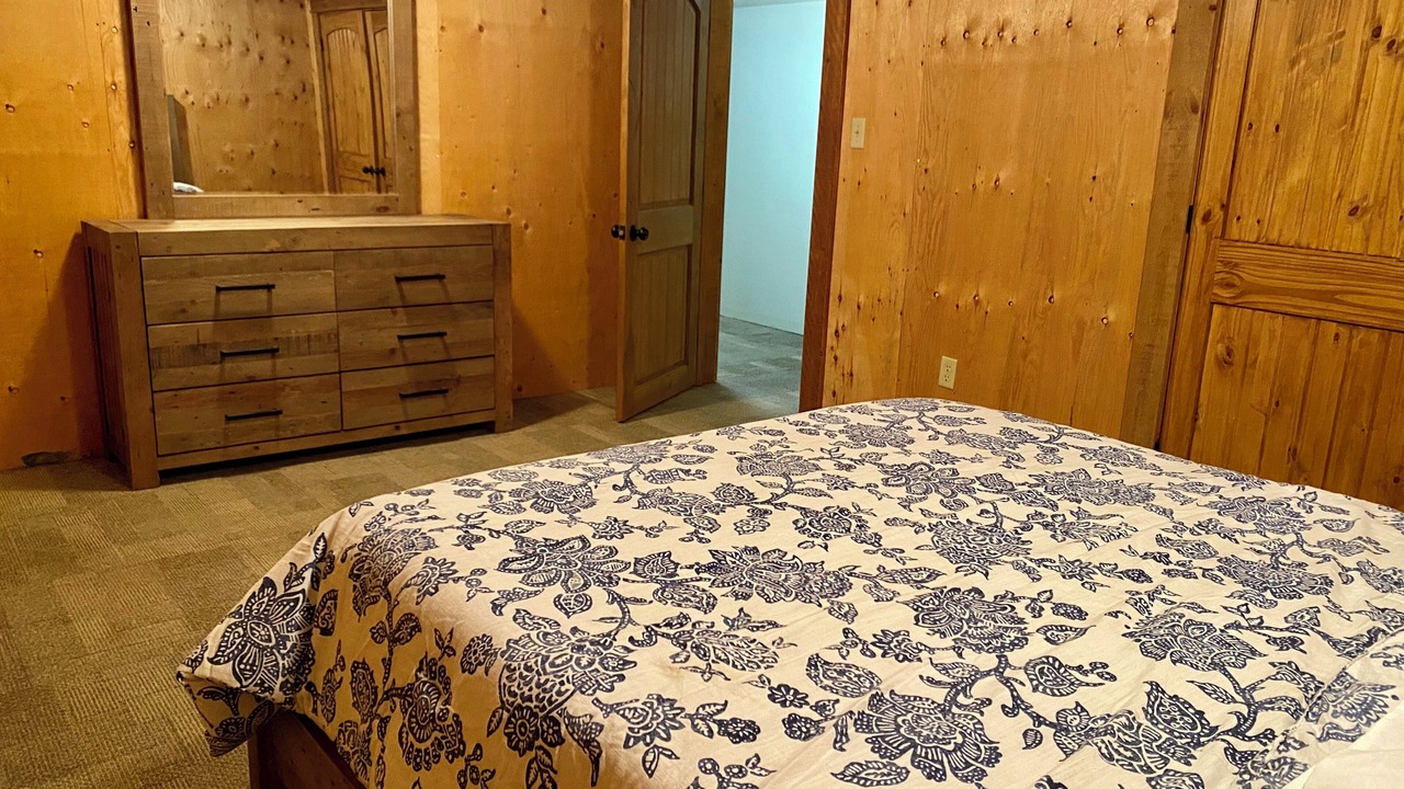 Photo of Bedroom in Minden Hills