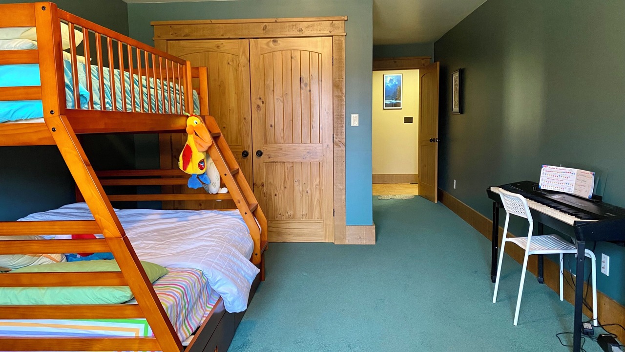 Photo of Bedroom in Minden Hills