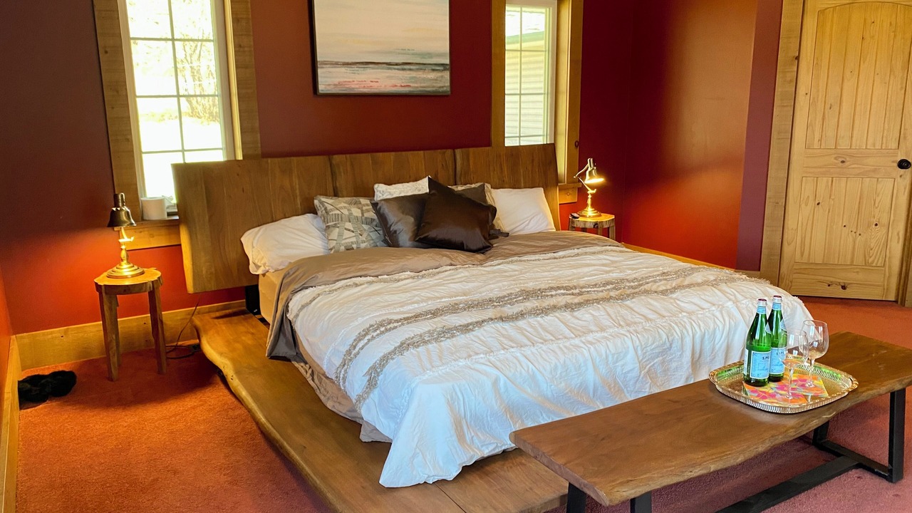 Photo of Bedroom in Minden Hills