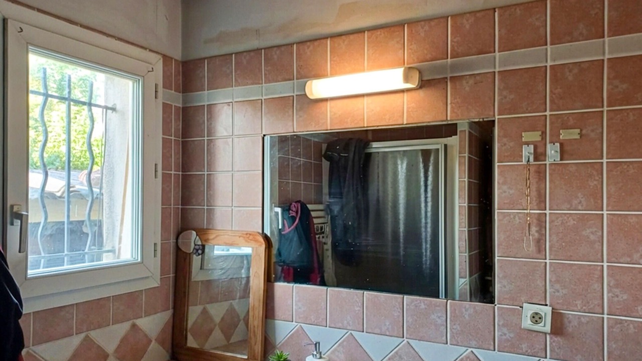 Photo of Bathroom in Oraison