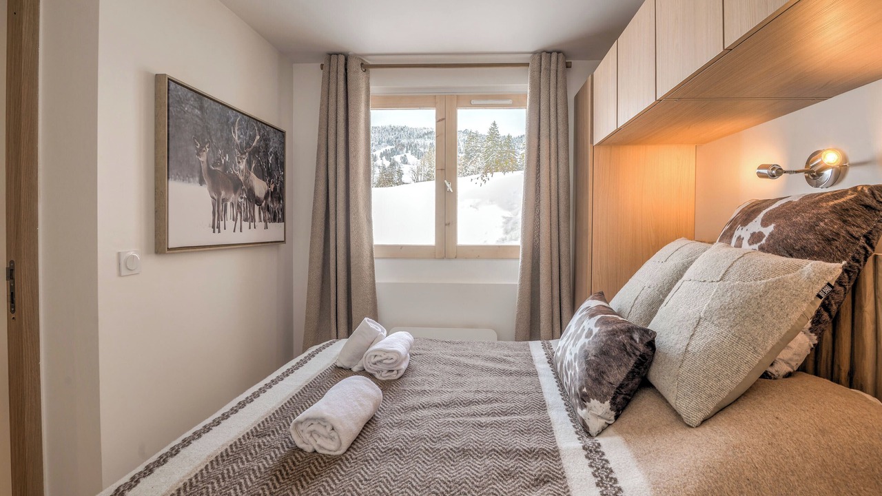 Photo of Bedroom in Demi-Quartier