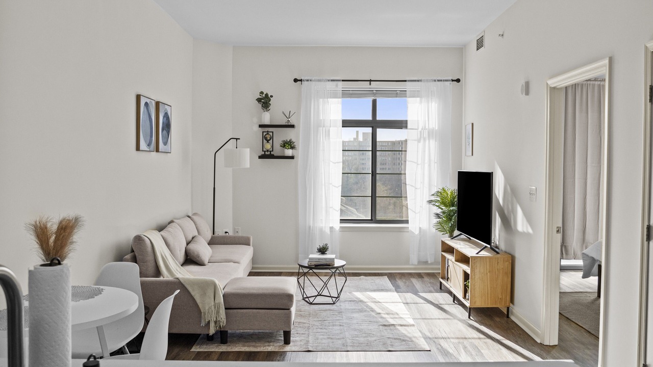 Photo of Livingroom in Shirlington
