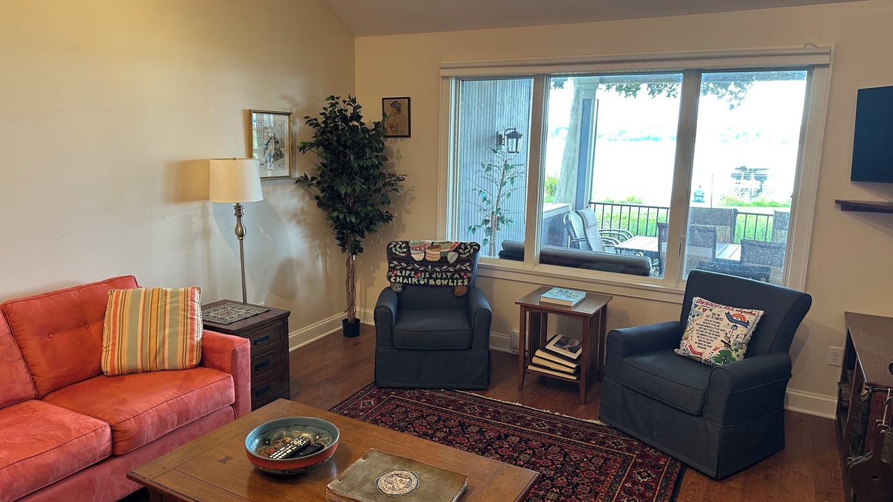Photo of Livingroom in Town of Owasco