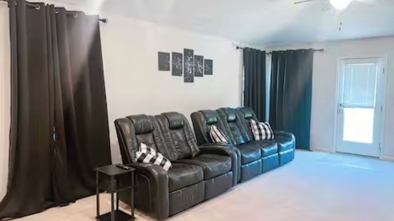 Photo of Livingroom in Kyle