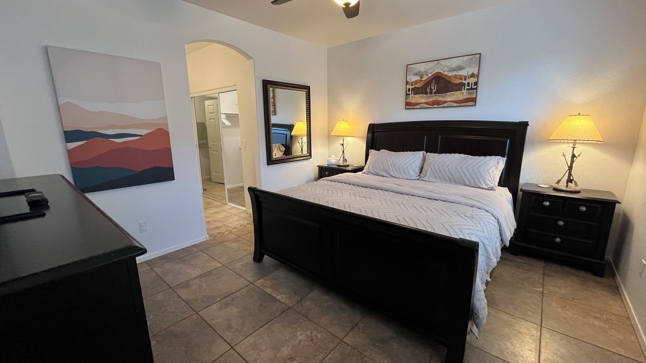 Photo of Bedroom in Alta Mesa
