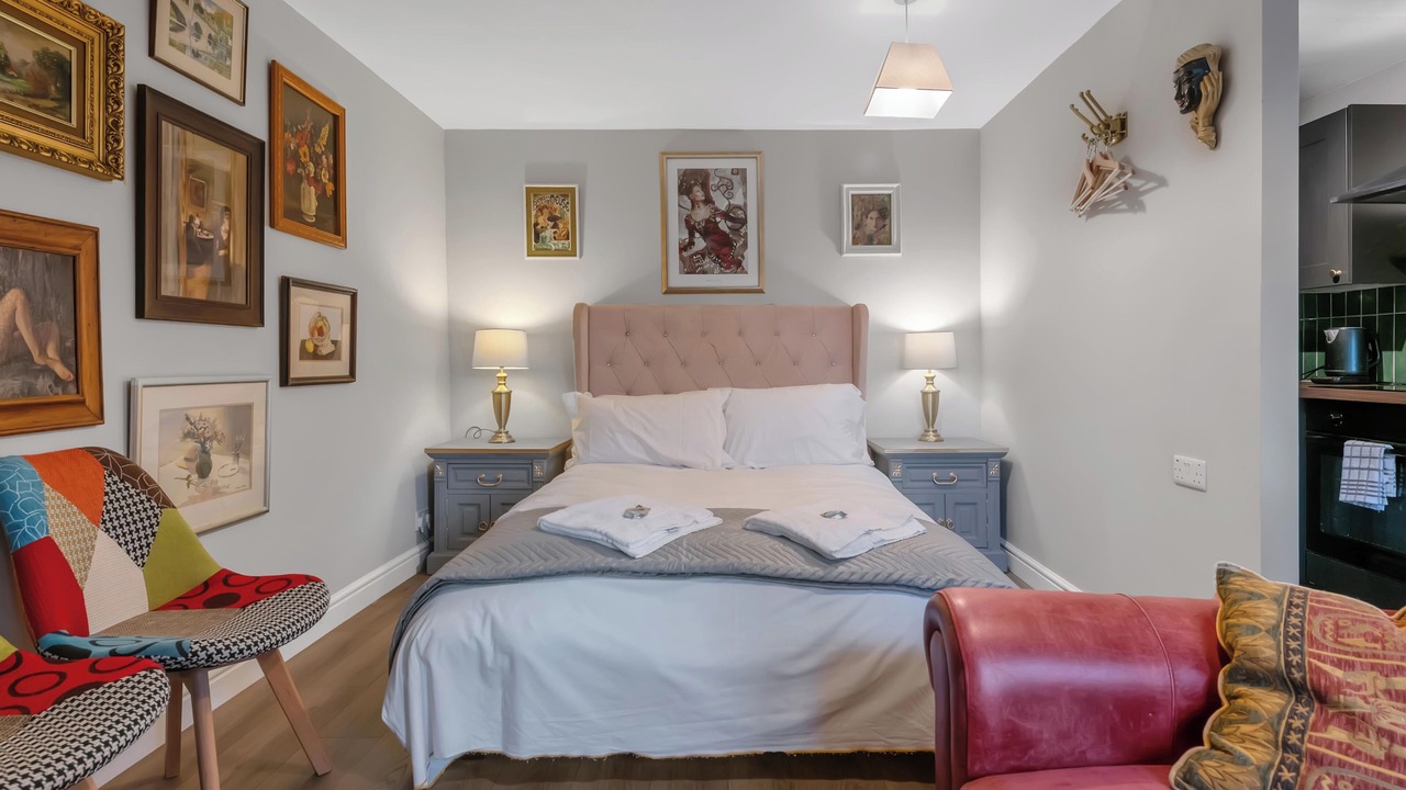 Photo of Bedroom in Halghton