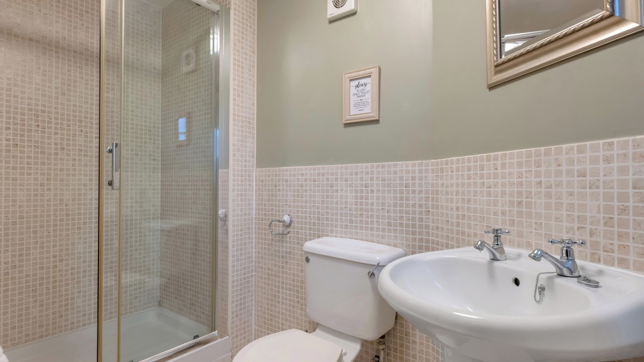 Photo of Bathroom in Halghton