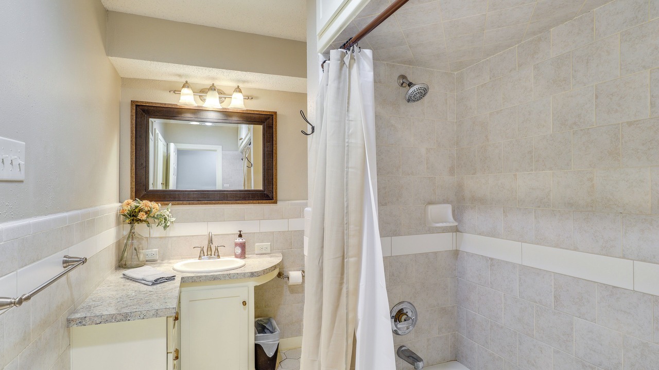 Photo of Bathroom in Tech Terrace
