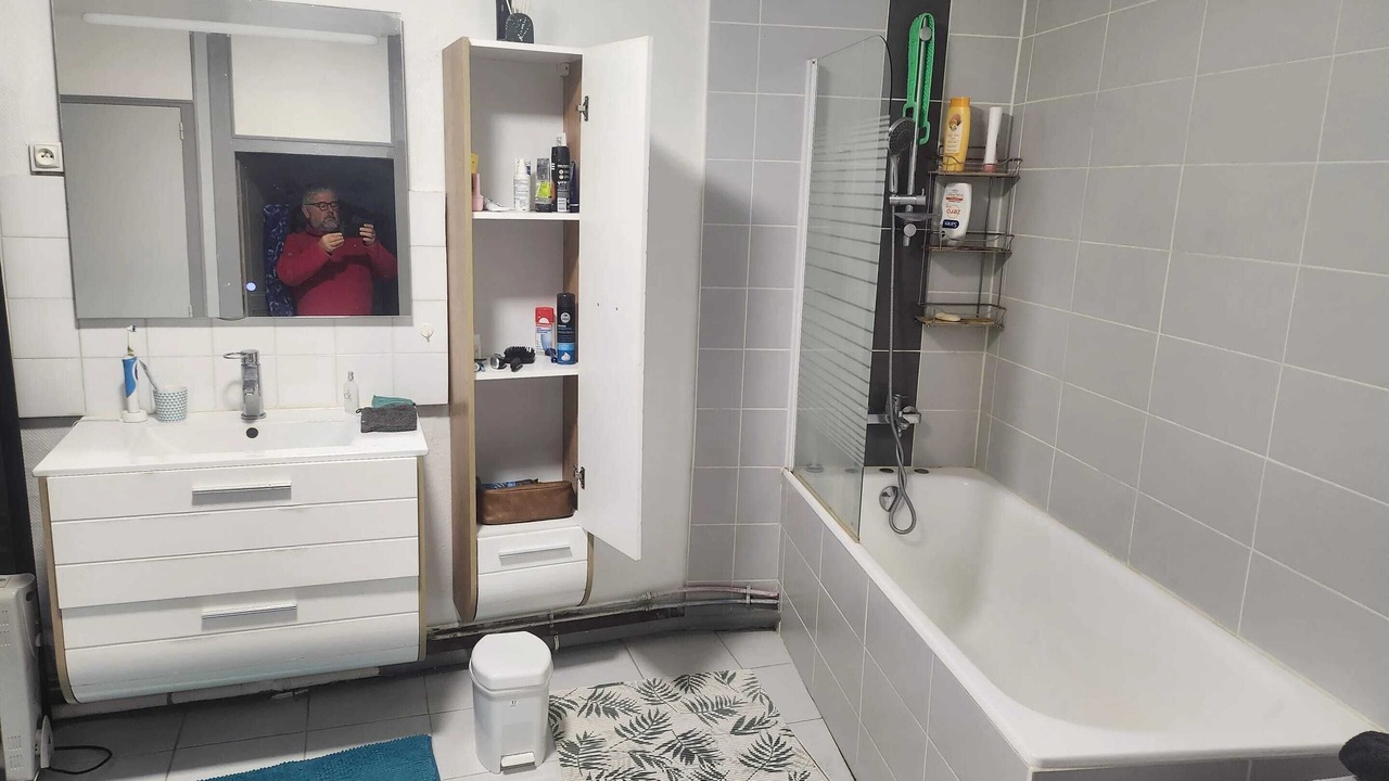 Photo of Bathroom in Le Fuilet