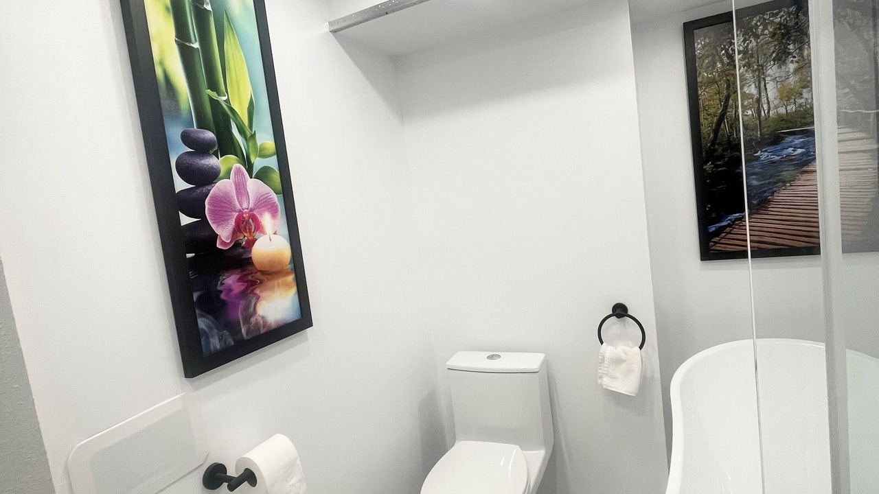 Photo of Bathroom in Longue-Pointe