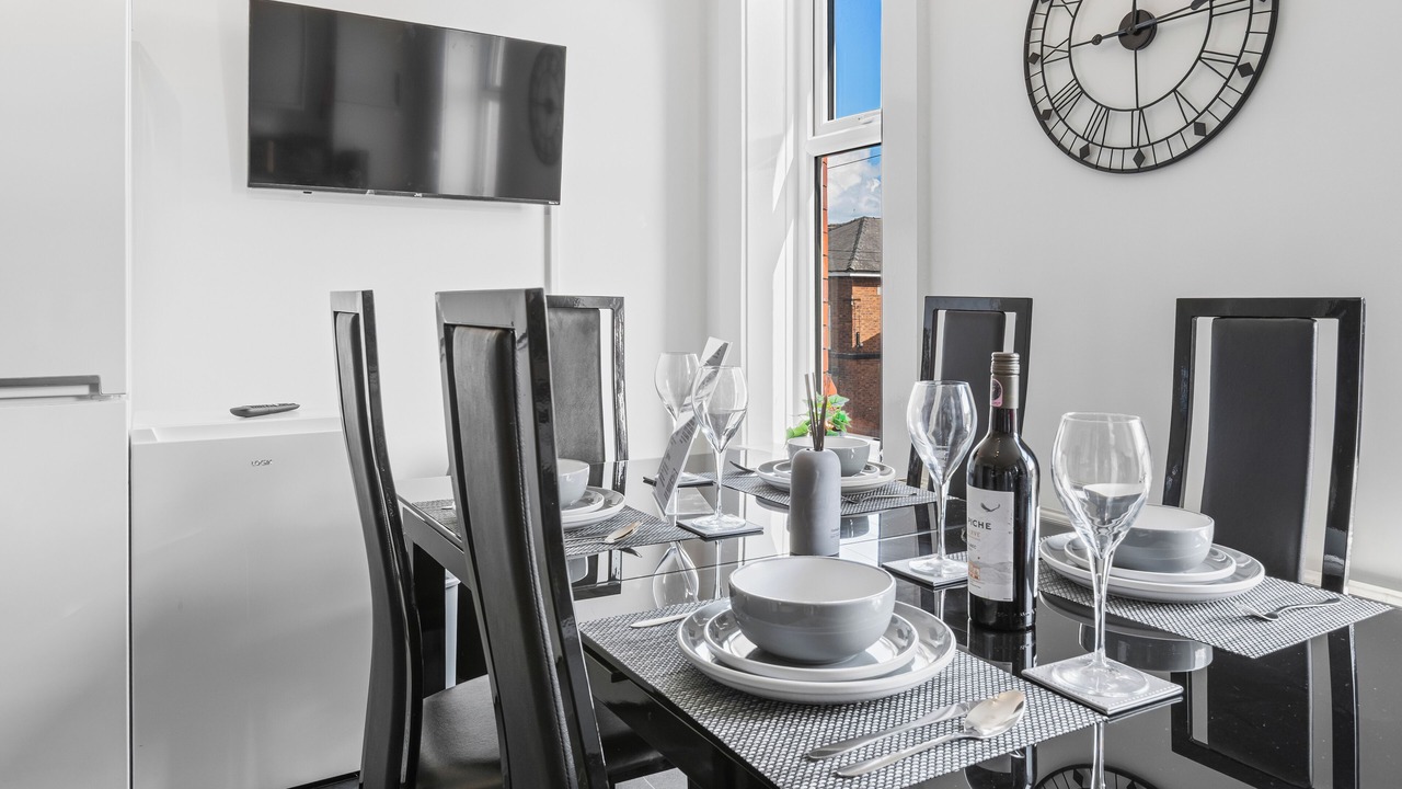 Photo of Others in Birkenhead