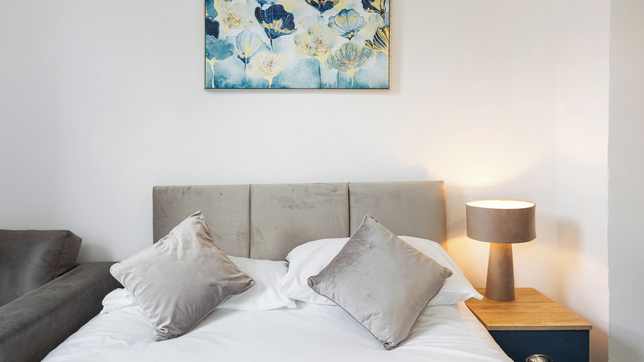 Photo of Bedroom in Birkenhead