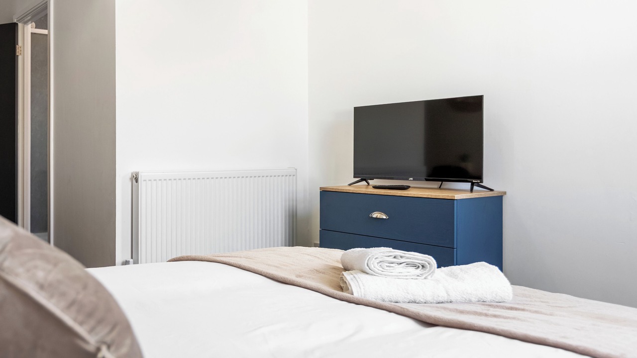 Photo of Bedroom in Birkenhead