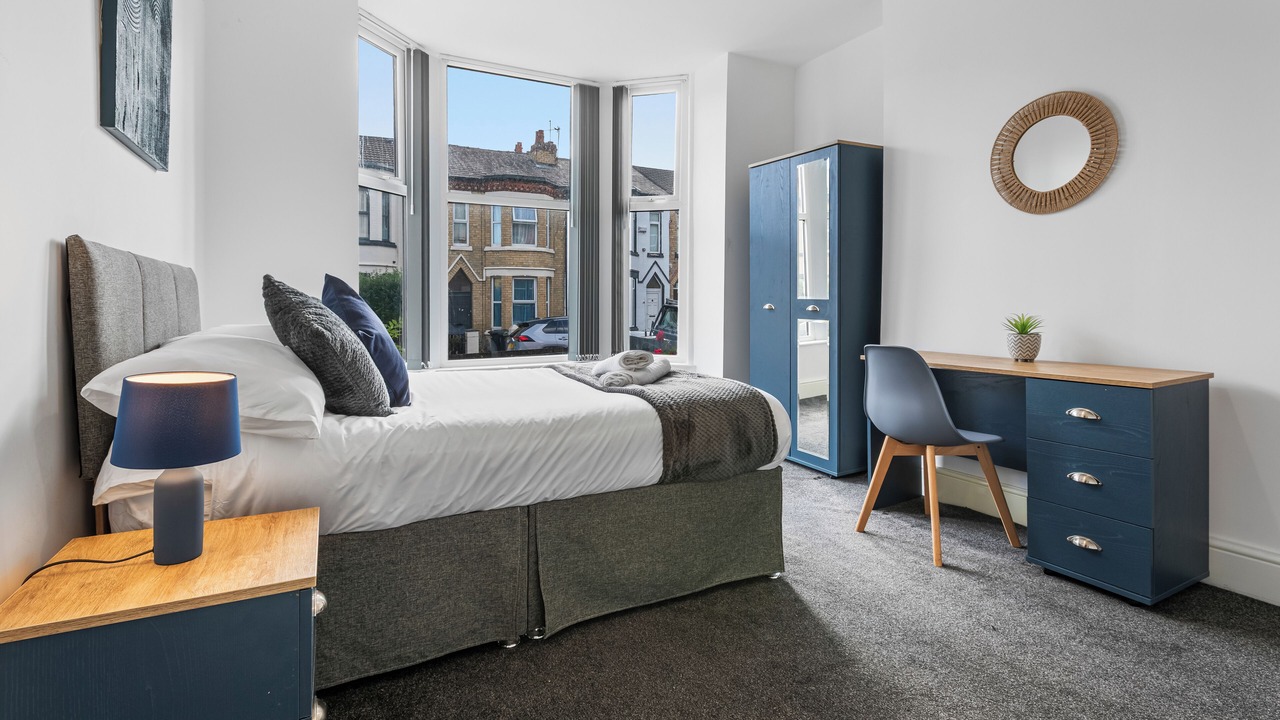 Photo of Bedroom in Birkenhead
