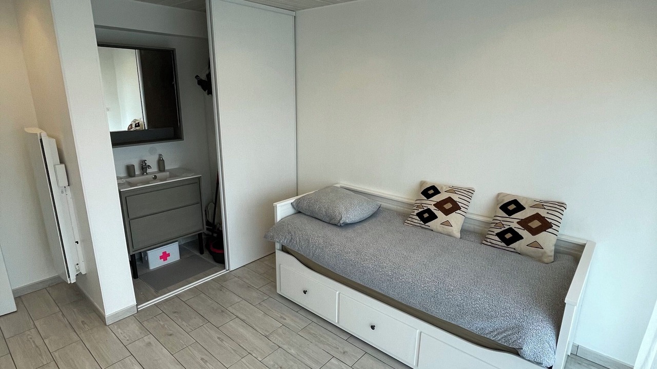 Photo of Bedroom in Germigny-sous-Coulombs