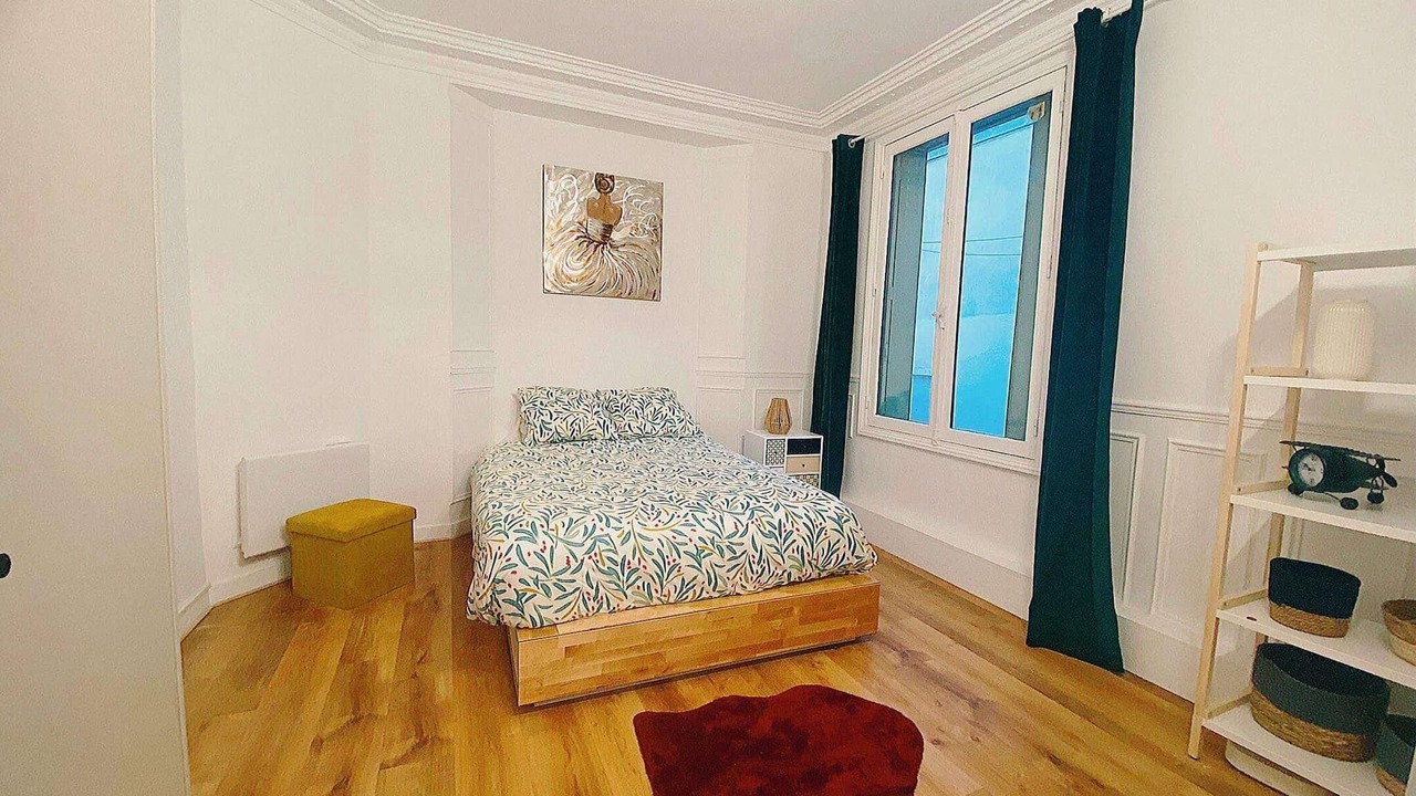 Photo of Bedroom in Petit-Ivry
