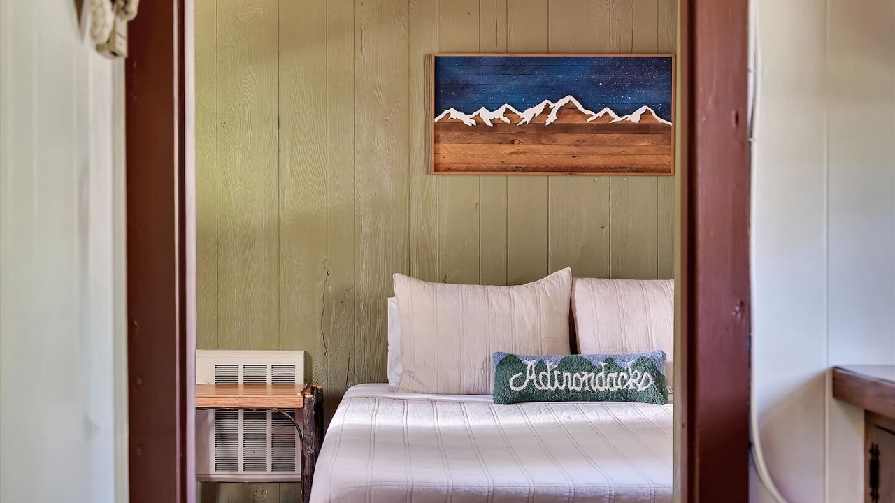 Photo of Bedroom in Lake Placid