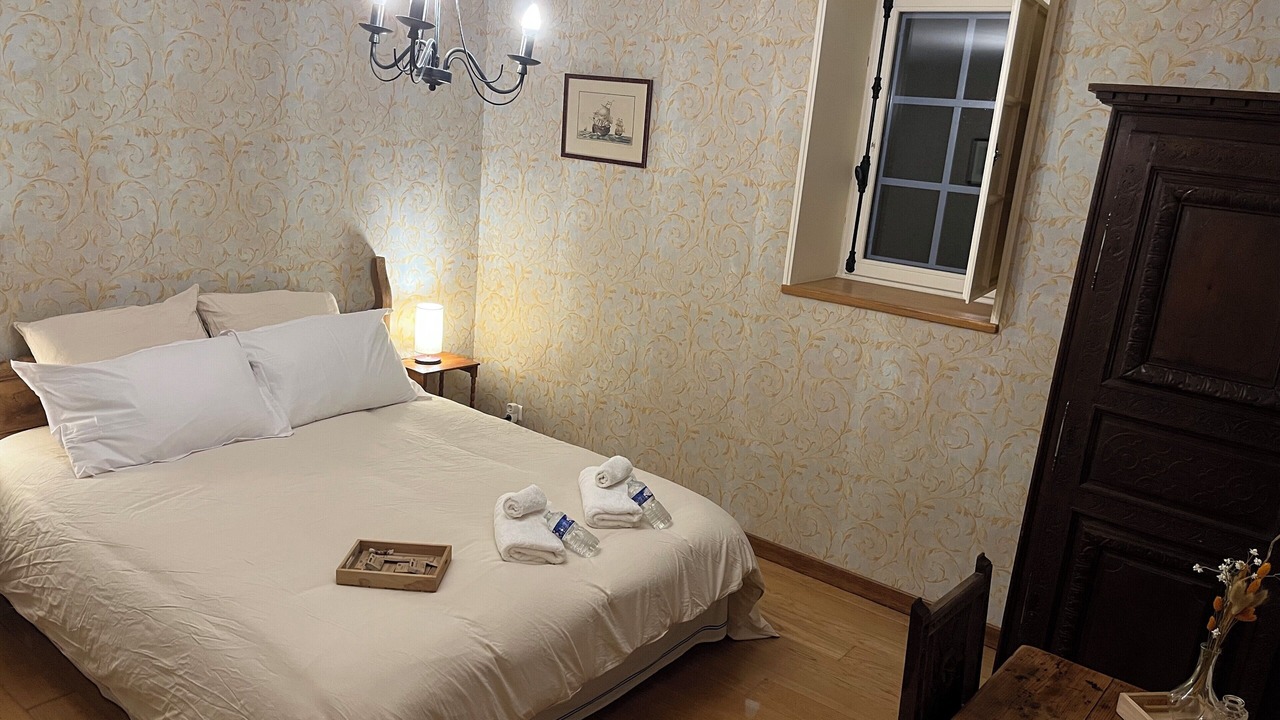 Photo of Bedroom in Saint-Remy-du-Plein