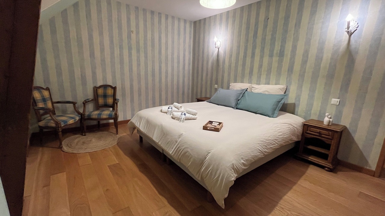 Photo of Bedroom in Saint-Remy-du-Plein