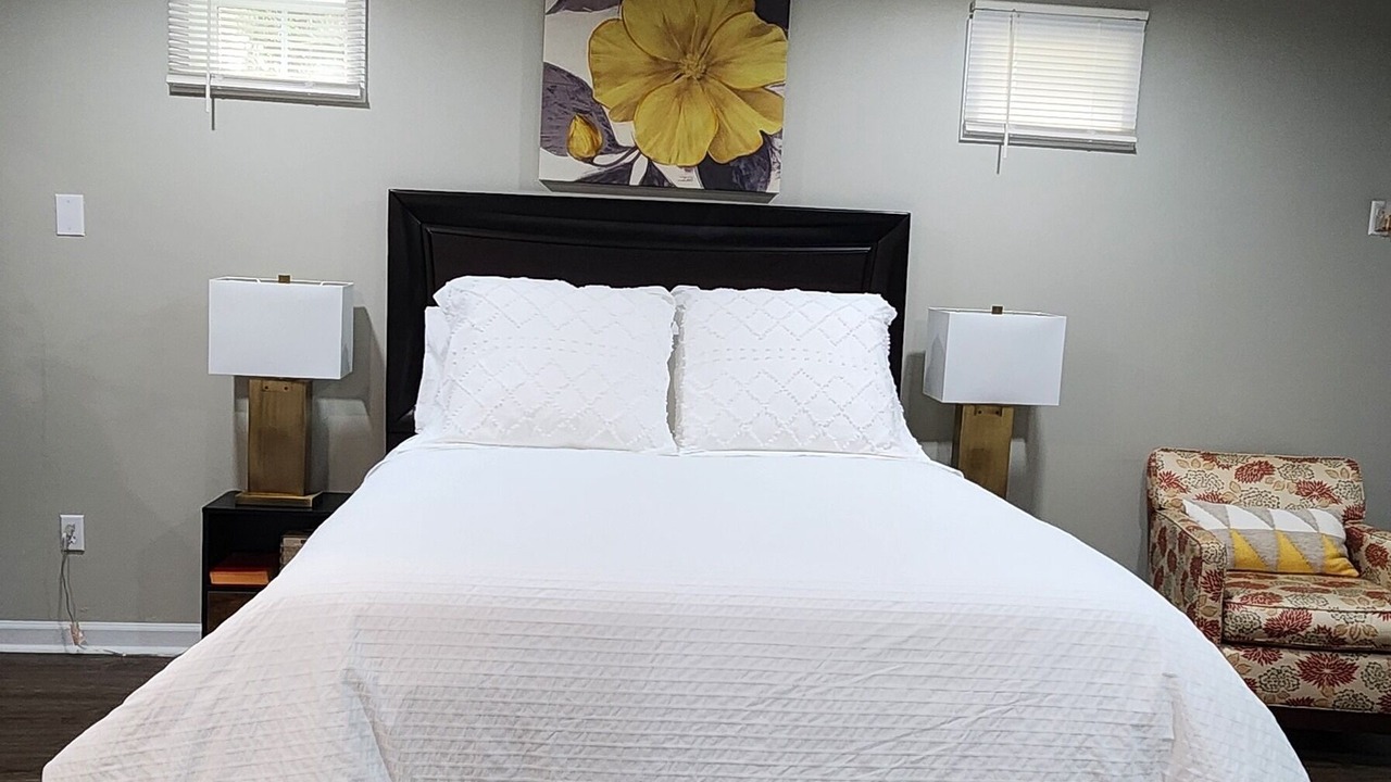 Photo of Bedroom in Acworth